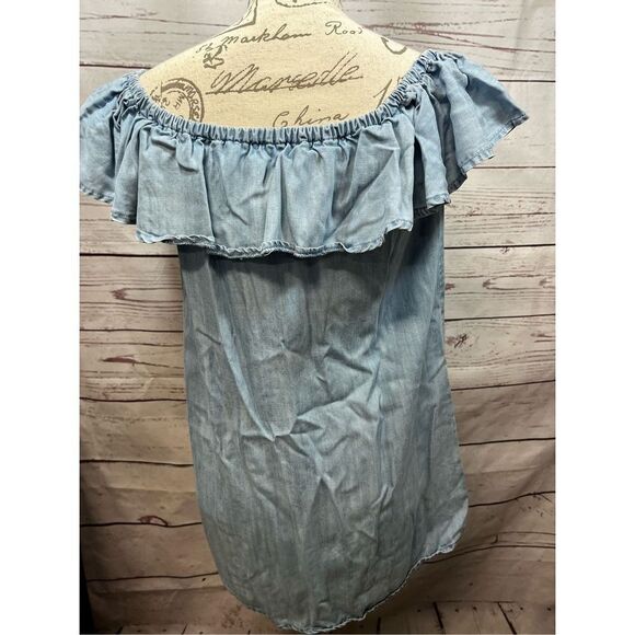 Lulus Chambray Off The Shoulder Ruffle Dress - Women's Size Small - Picture 2 of 4
